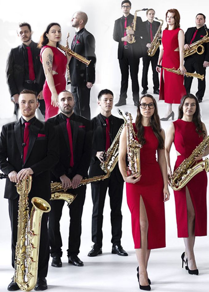 Мировые шедевры на 12 саксофонах